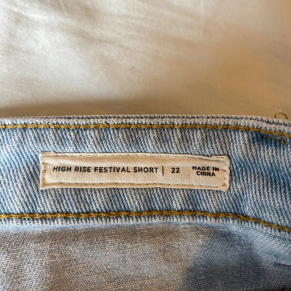 Pacsun Festival Shorts - Picture 2 of 3